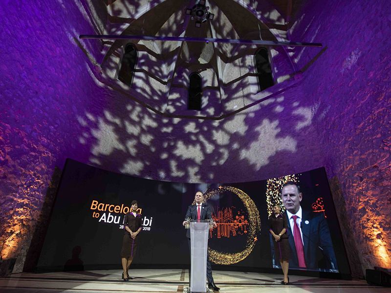 الاتحاد للطيران تحتفل باطلاق أولى رحلاتها إلى برشلونة